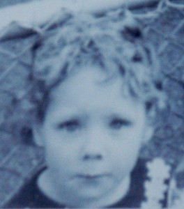 donna aged 4 at zoo crpd