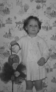 donna aged 4 with show doll a