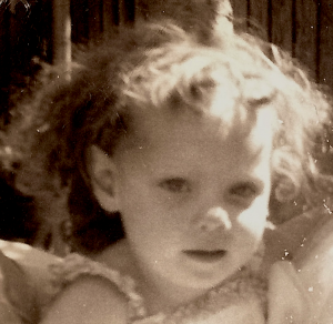 donna aged 3 c